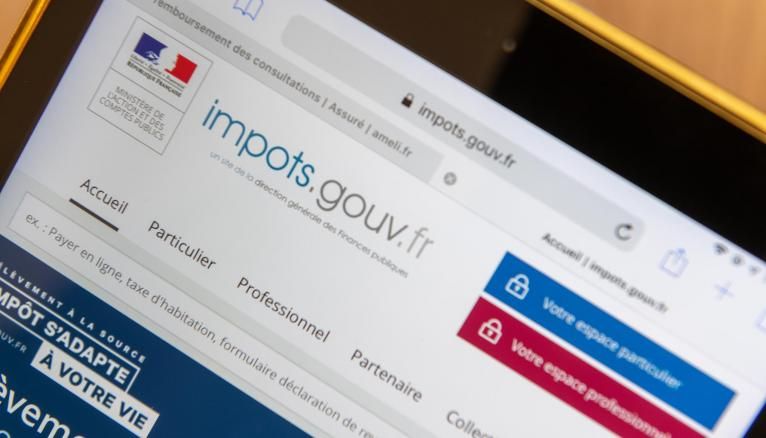 Suivez le guide pour établir votre première déclaration de revenus dans les règles !